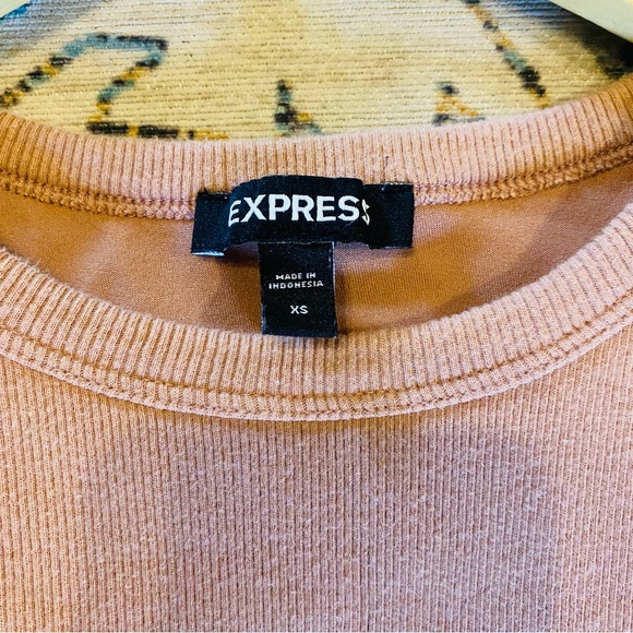 Express Tannish Pink Midi Dress with Ruffle Sleeves - Picture 4 of 5